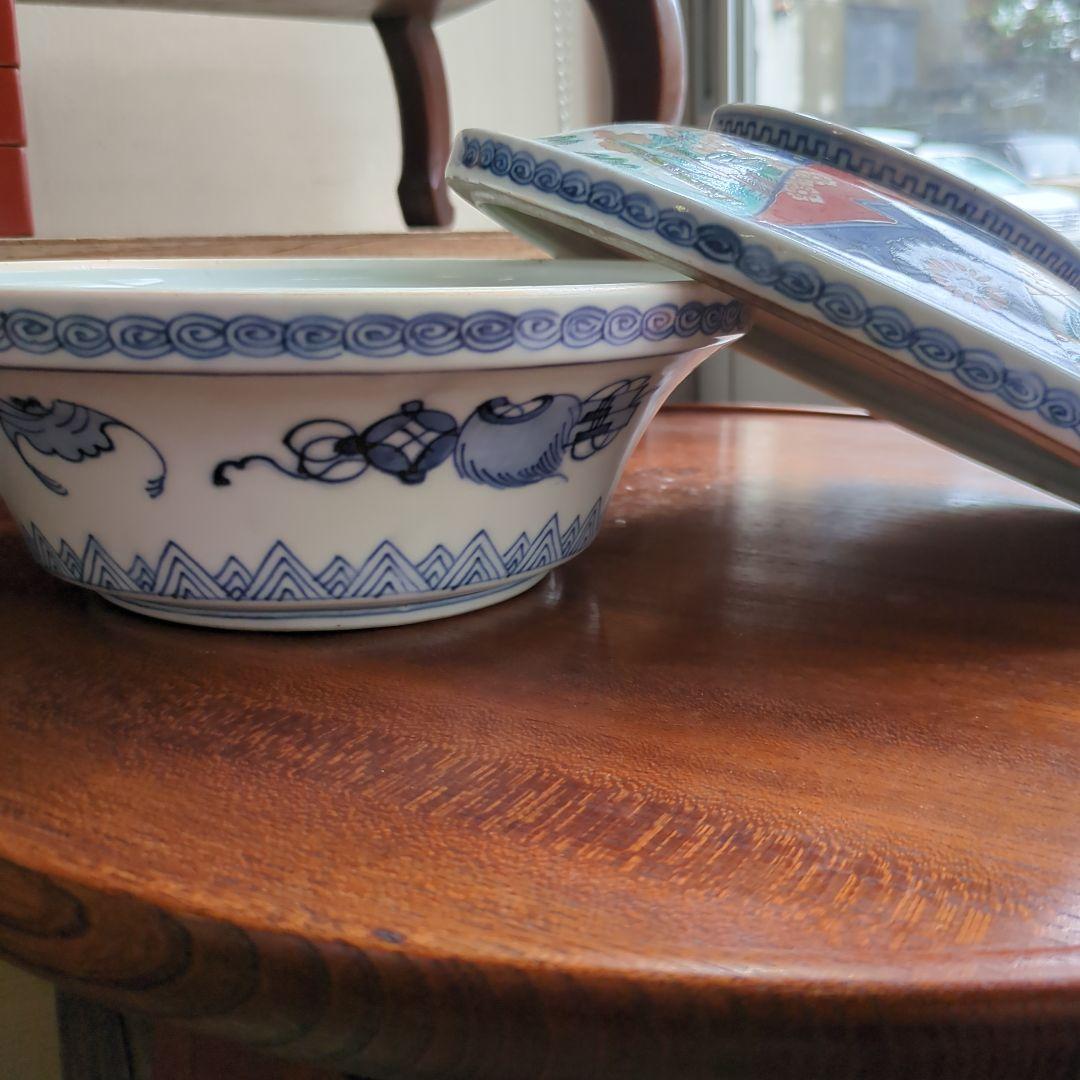 骨董 伊万里 染錦 蓋付き 器 大平 壽 縁起柄 アンティーク 美品 食籠