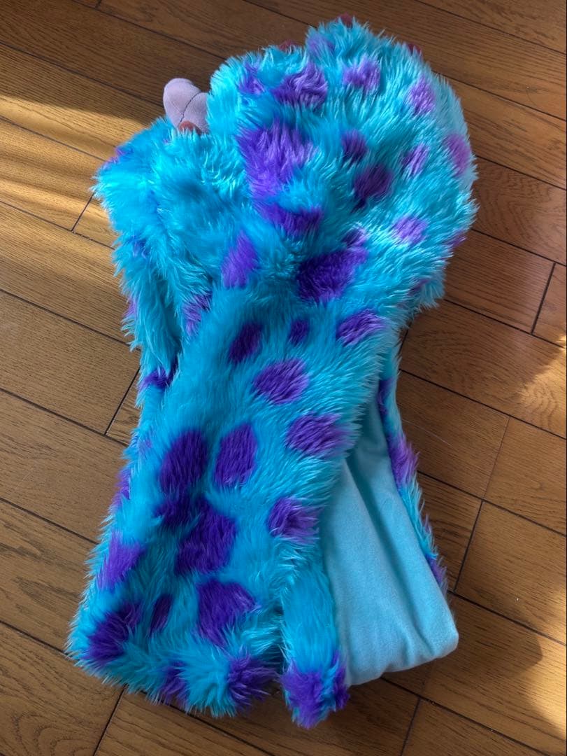 s*w様 ディズニー　マフラー　ファンキャップ　サリー