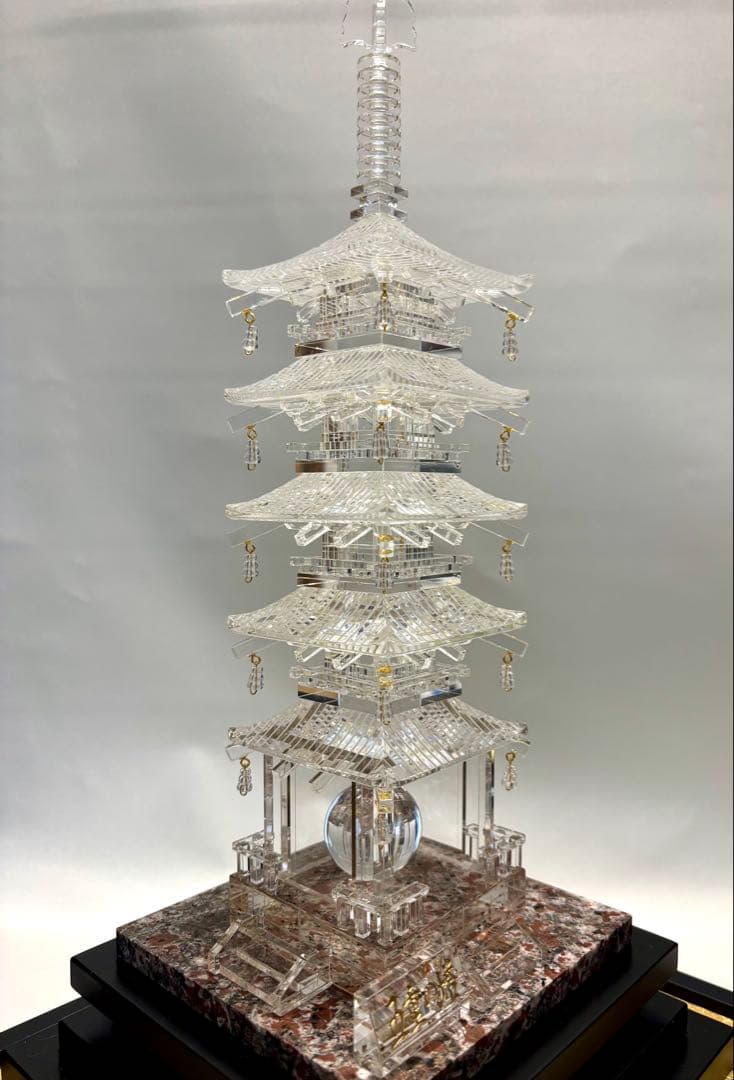 #伝統工芸士 田中保山作 水晶製 『五重塔』　オブジェ　彫刻
