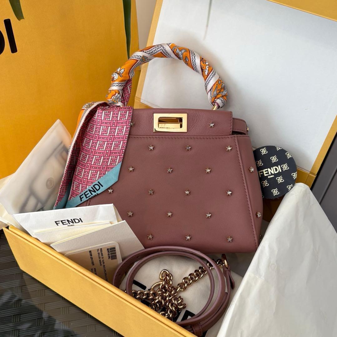 FENDI フェンディ ピーカブー ミニ スモール