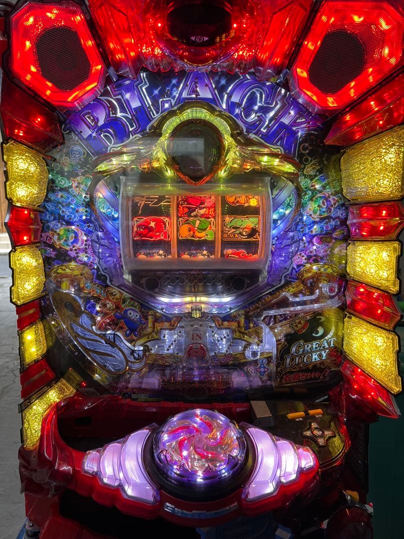 Pドラム海物語IN沖縄SBE 玉パチンコ実機　パチンコ玉で遊べます。