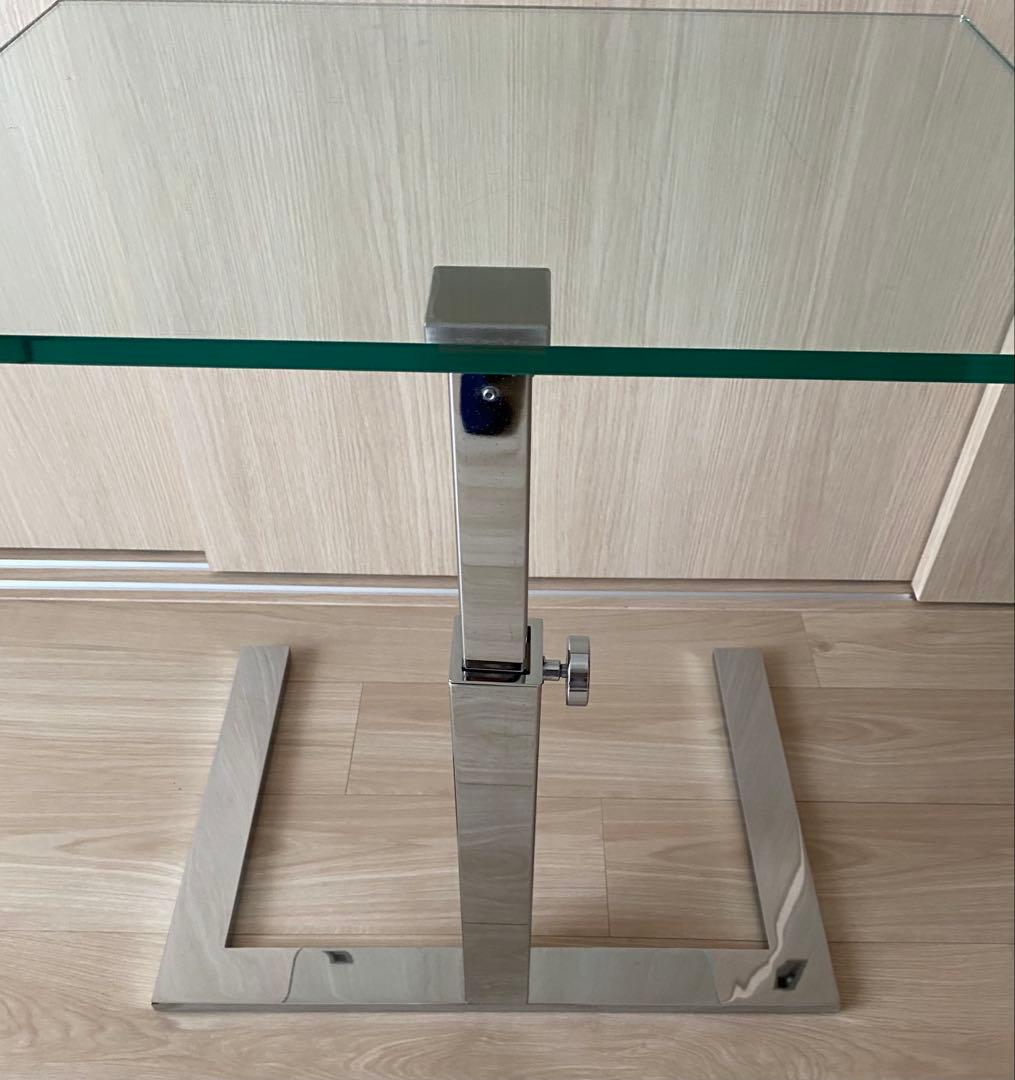 M*L様 ロルフベンツサイドテーブル ROLF BENZ ガラス天板の高さ調整可