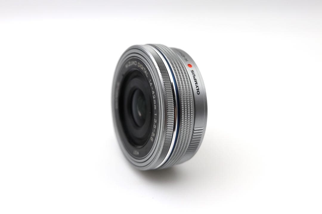 ☆美品【OLYMPUS】OM-D E-M10 MarkIII + 14-42mm