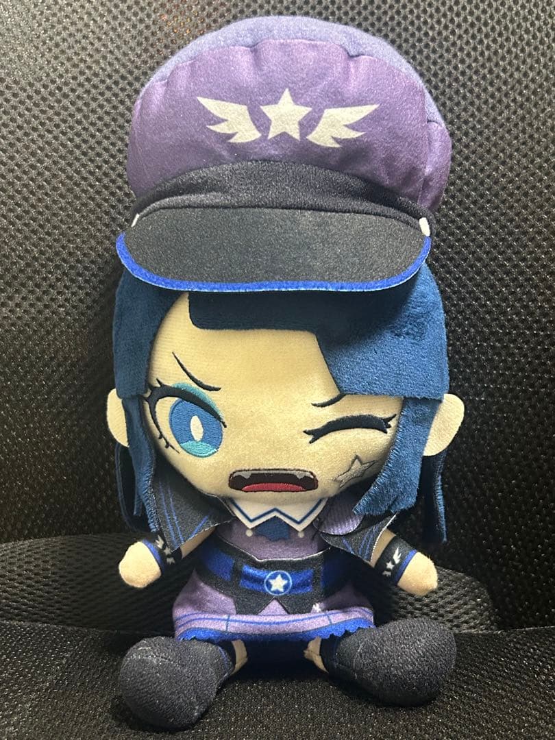 Ado au コラボ FREEDOM ぬいぐるみ