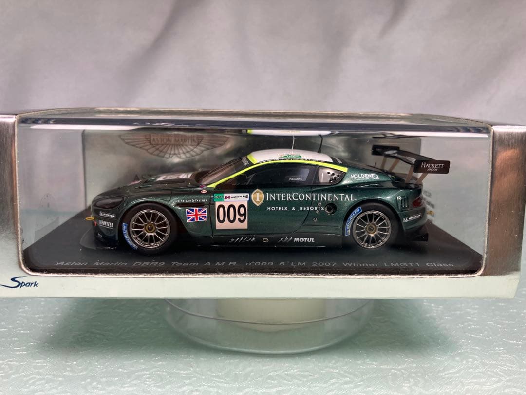 Spark Aston Martin DBR9 ル・マン24H2007クラス優勝