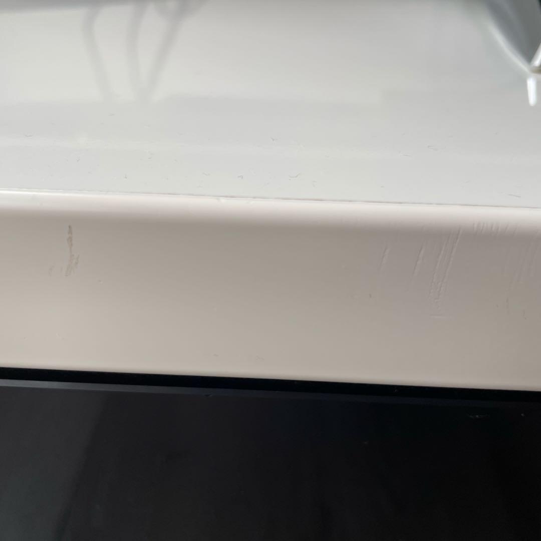 テレビ台　ホワイト