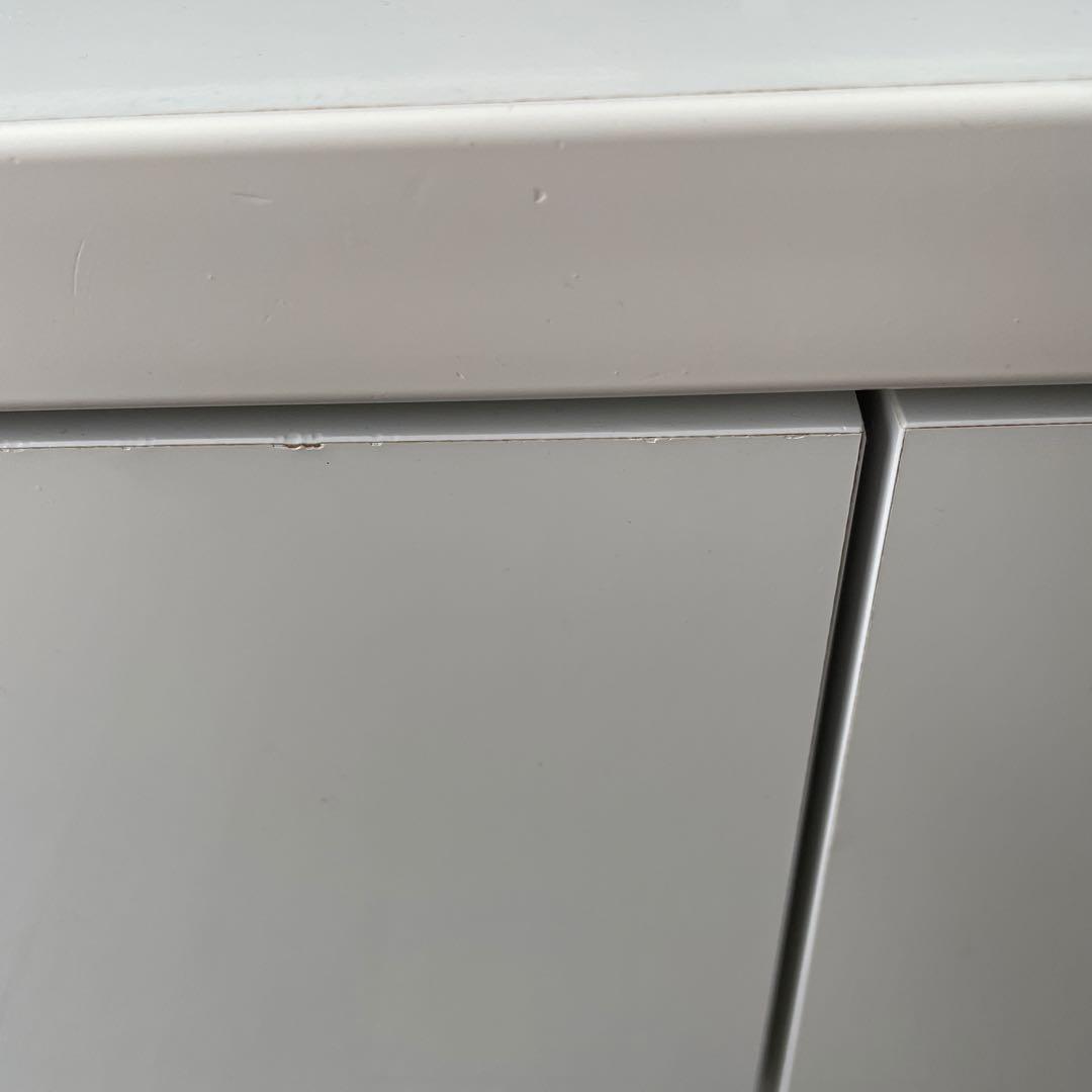 テレビ台　ホワイト