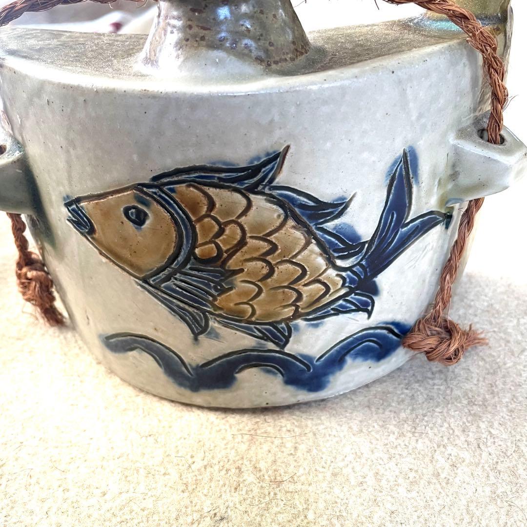 【激レア】上江洲茂生　抱瓶　陶器　魚紋
