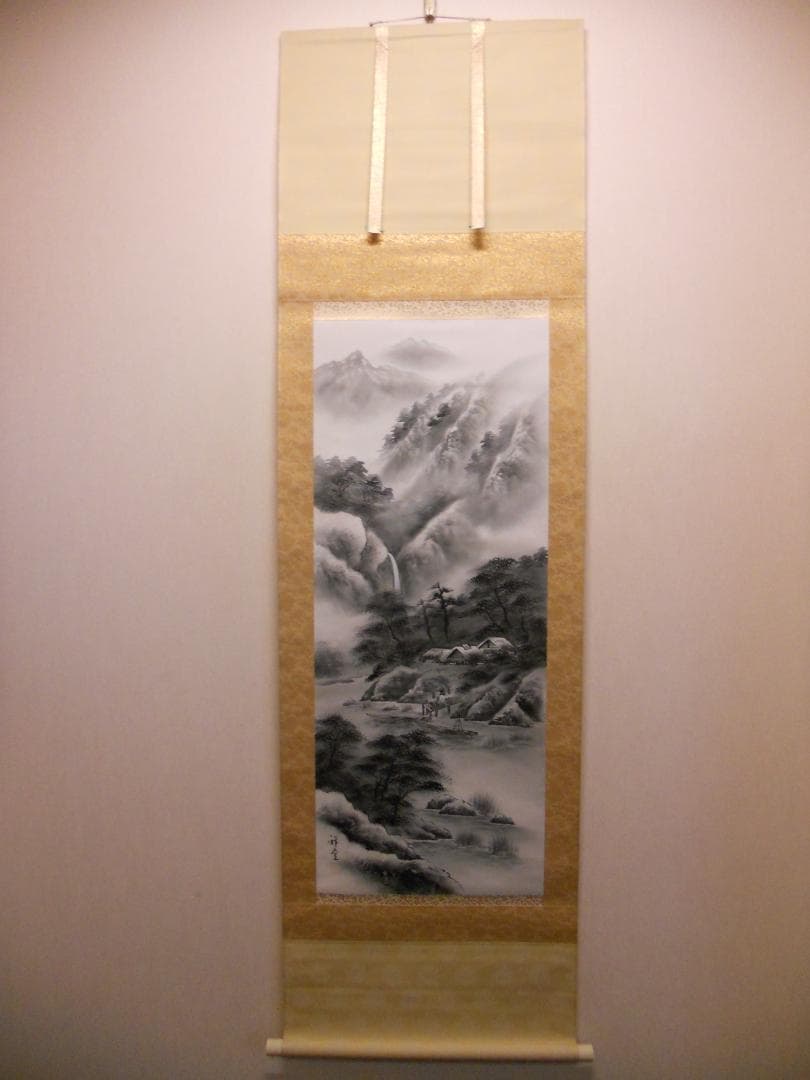 掛け軸 今井祥堂 水墨山水 絹本 希少 軸装 茶道具 掛軸 美品 です。