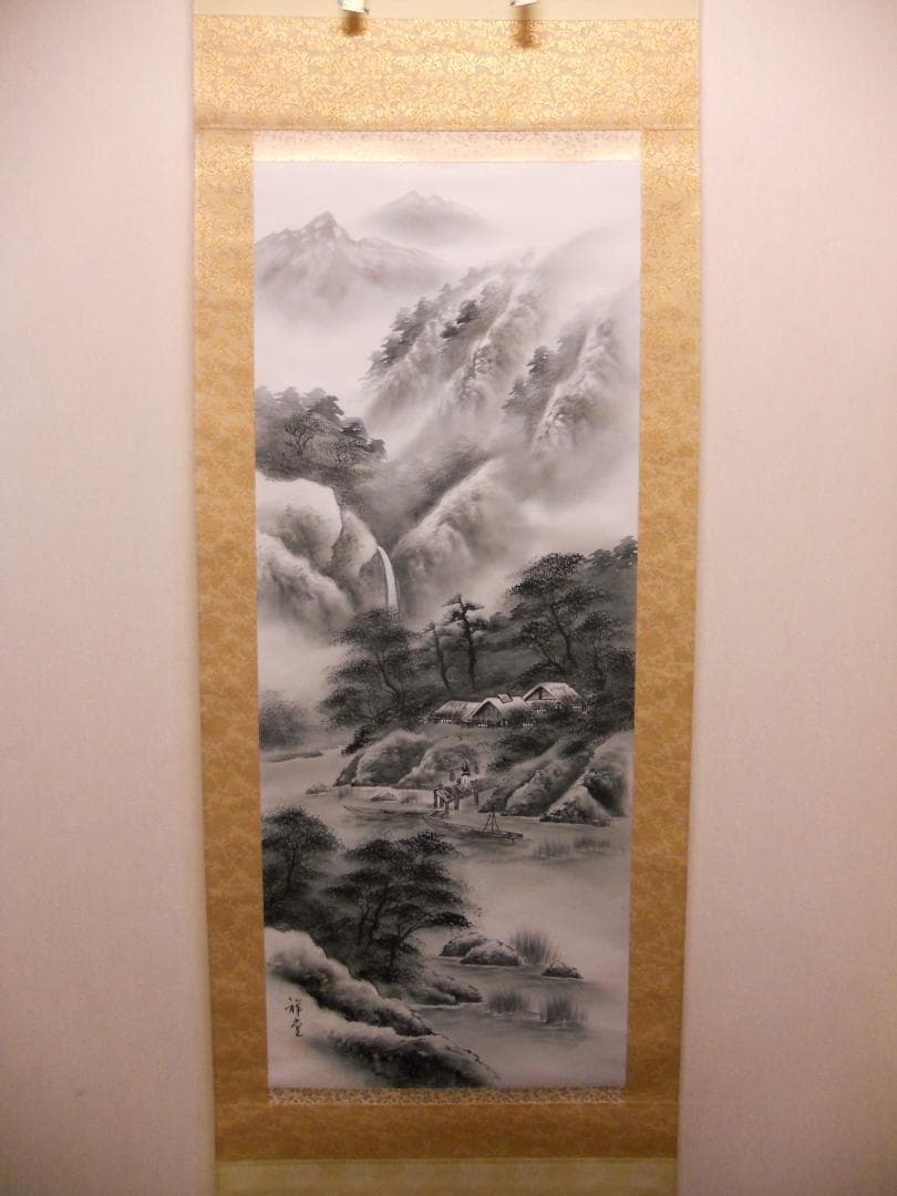 掛け軸 今井祥堂 水墨山水 絹本 希少 軸装 茶道具 掛軸 美品 です。