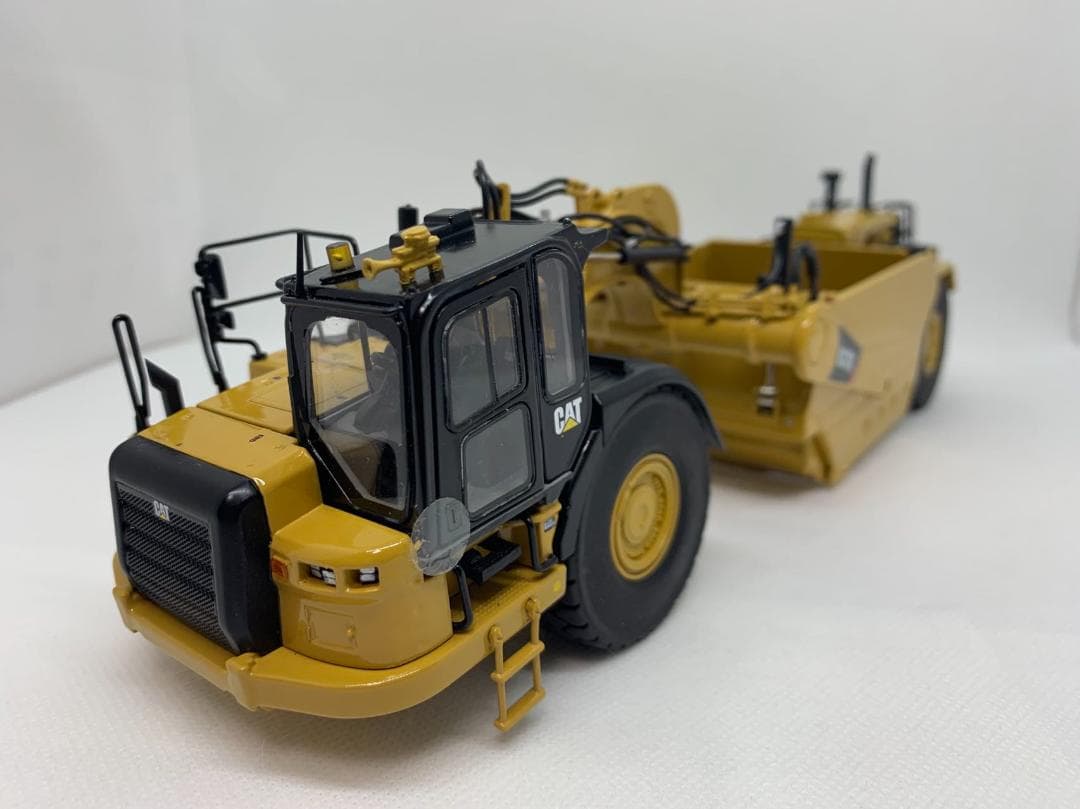 ミニカー CCM 1/48 CAT 637K WHEEL TRCATOR-COAL