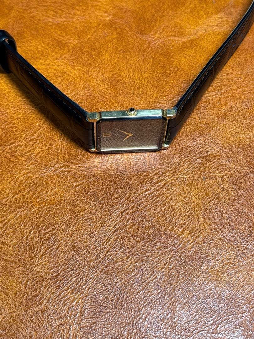 A134 希少 稼動品 SEIKO DOLCE レクタンギュラー80年代