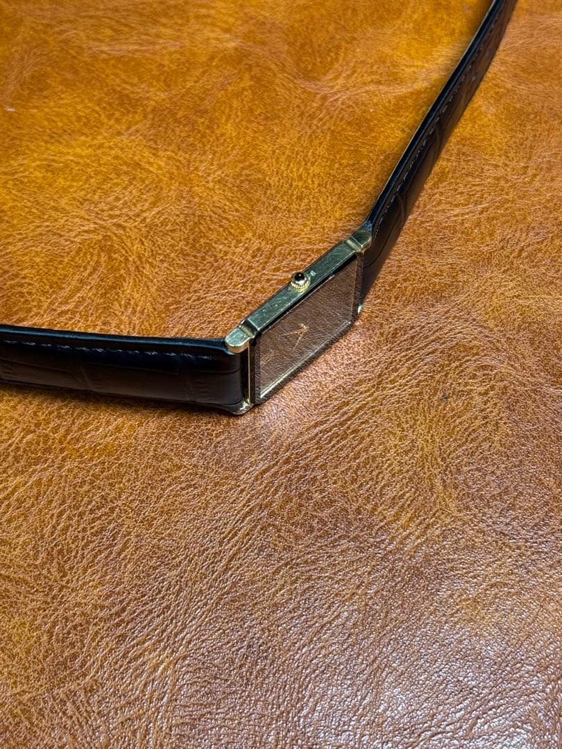 A134 希少 稼動品 SEIKO DOLCE レクタンギュラー80年代