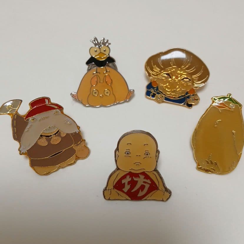 千と千尋の神隠し　ピンズ　ピンバッジ　バッチ　レア　当時　坊　まとめて