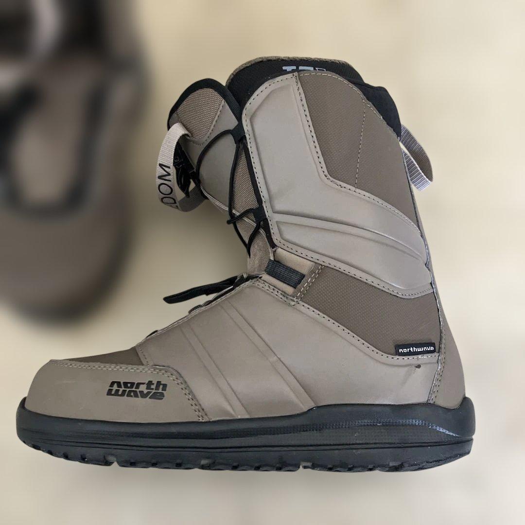 ノースウェーブ　FREEDOM スノーボードブーツ 27.5cm