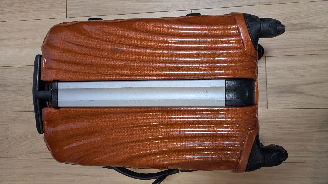 【機内持込可】サムソナイト コスモライト 55cm オレンジ