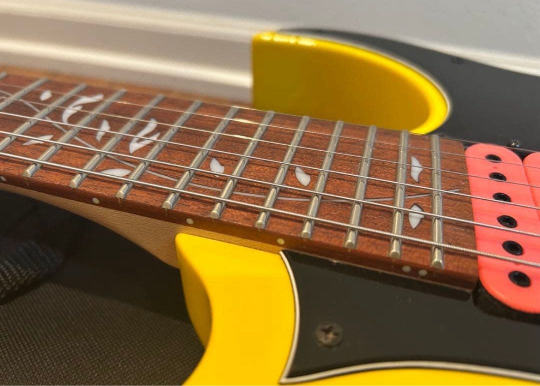 【限定♪】 Ibanez JEM Junior Special Yellow