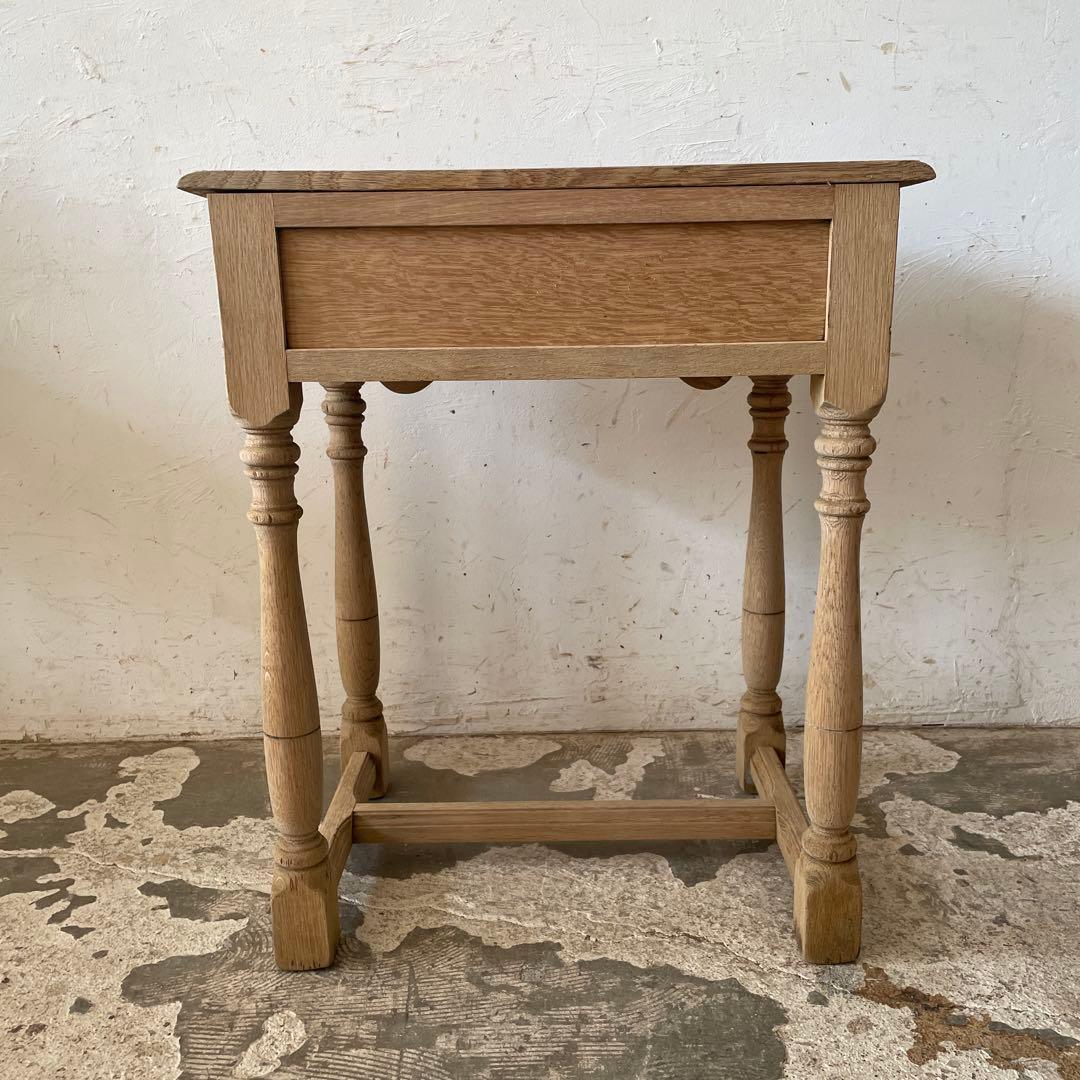 ビンテージ ドロワーサイドテーブル ドロワーベッドサイドテーブル　剥離