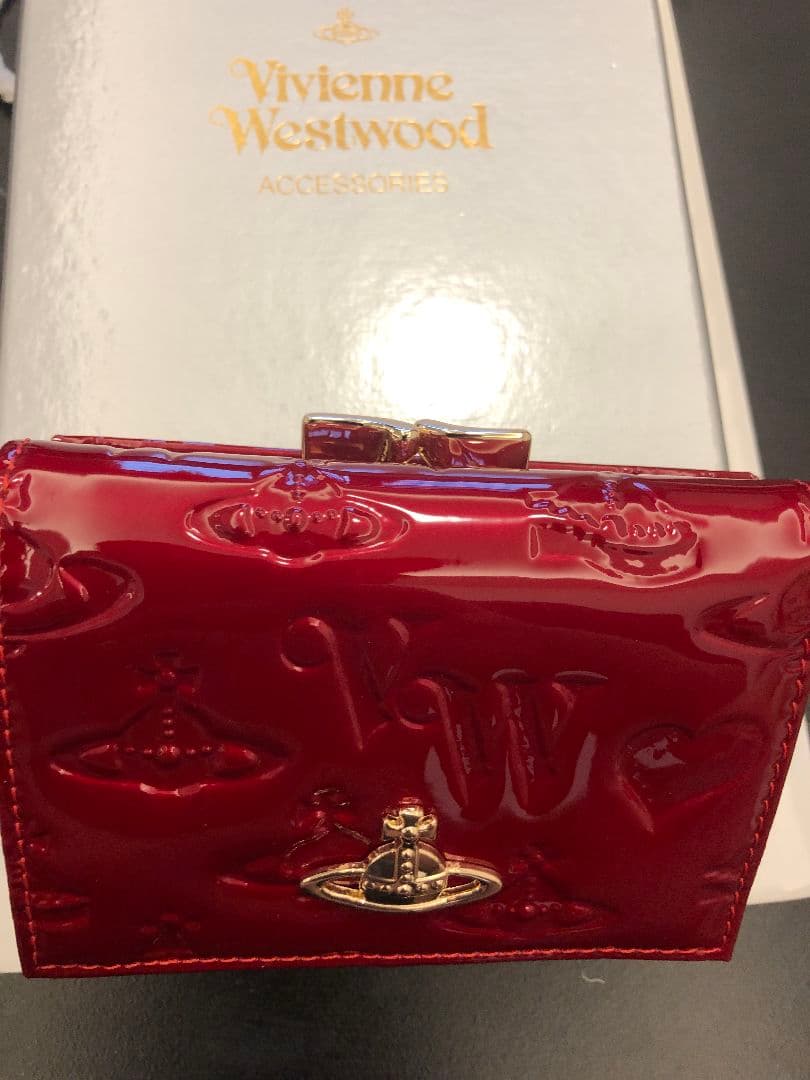 Vivienne Westwood エナメル三つ折り財布 レッド