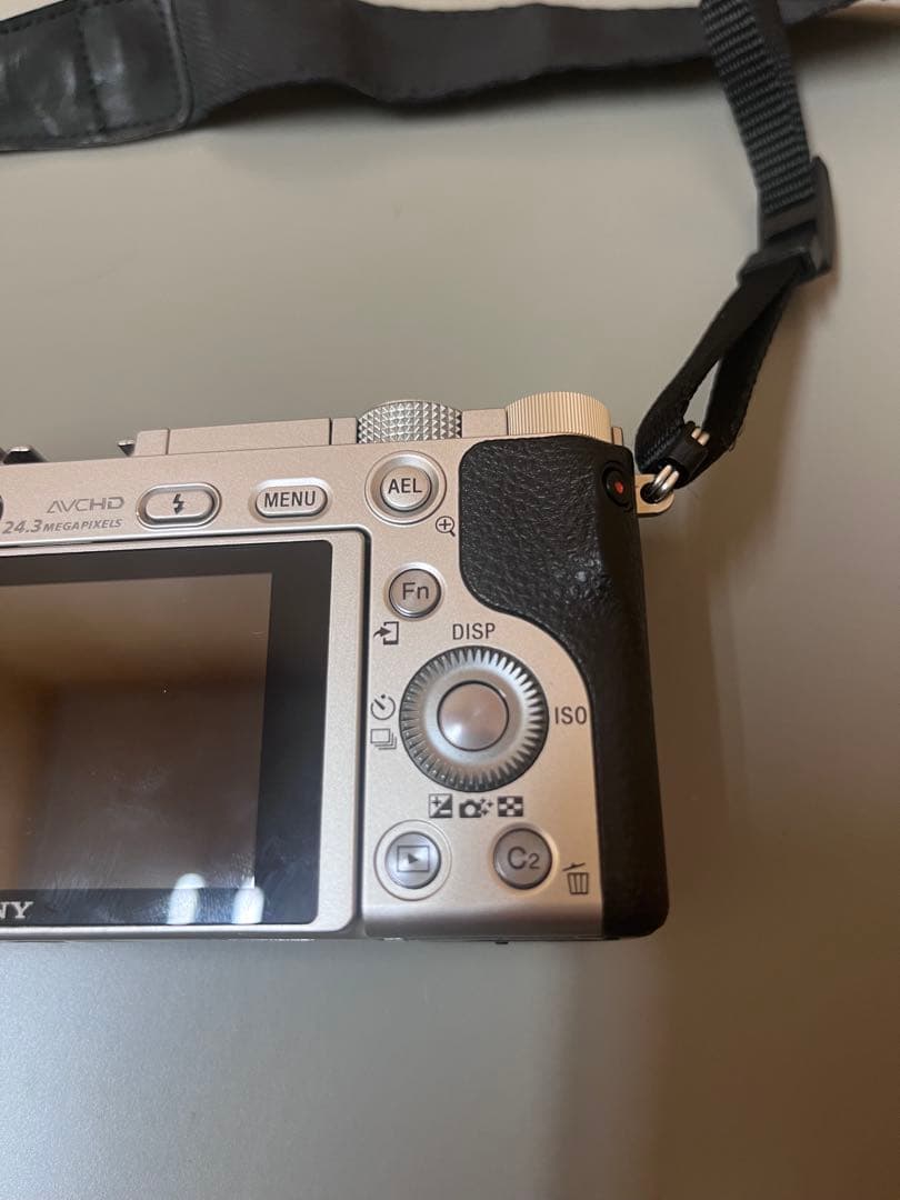 SONY α6000 ミラーレス一眼 本体と付属品