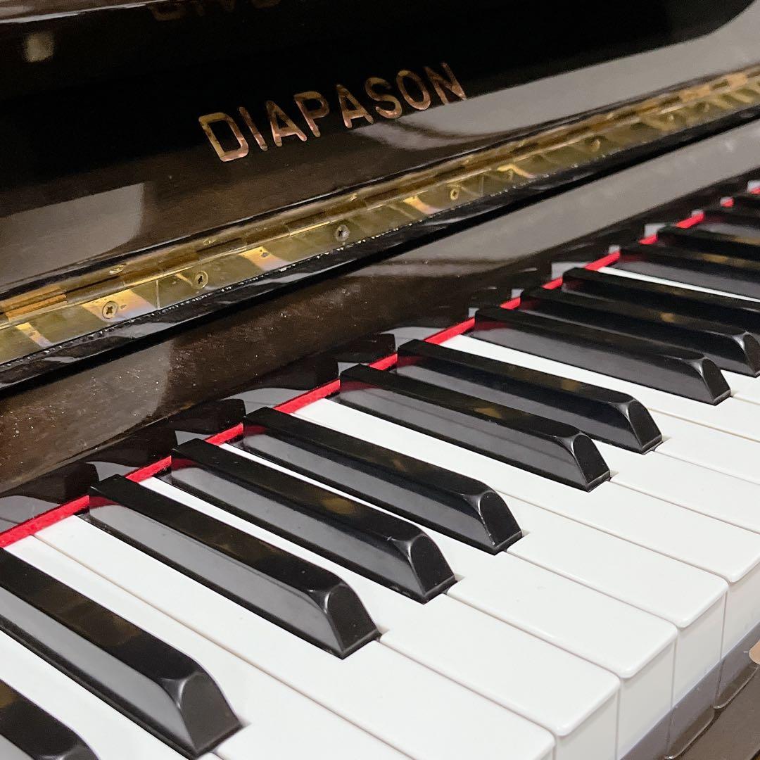 ディアパソン 132-BW アップライトピアノ　サイレント（消音機能）付き