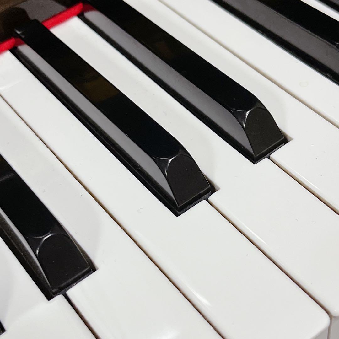 ディアパソン 132-BW アップライトピアノ　サイレント（消音機能）付き