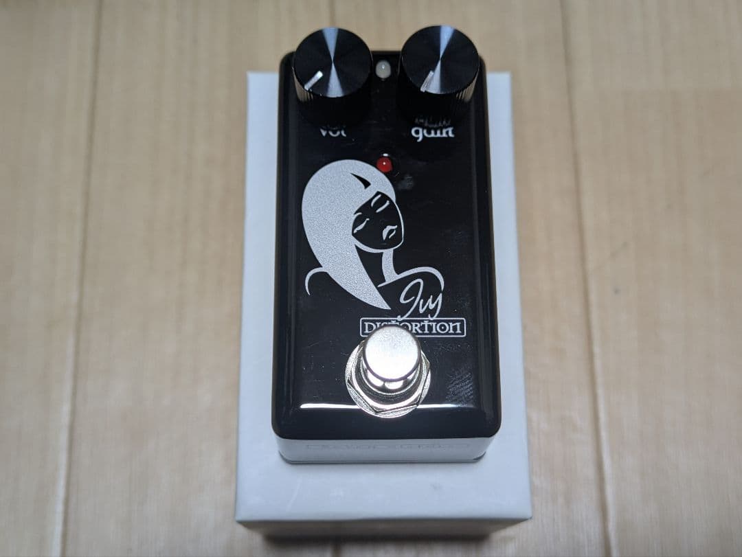 SEVEN SISTERS IVY DISTORTION エフェクター