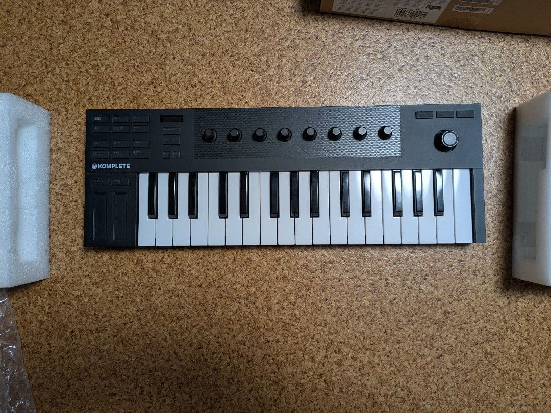 DTM・DAW KOMPLETE KONTROL M32 + MASCHINE MIKRO 3