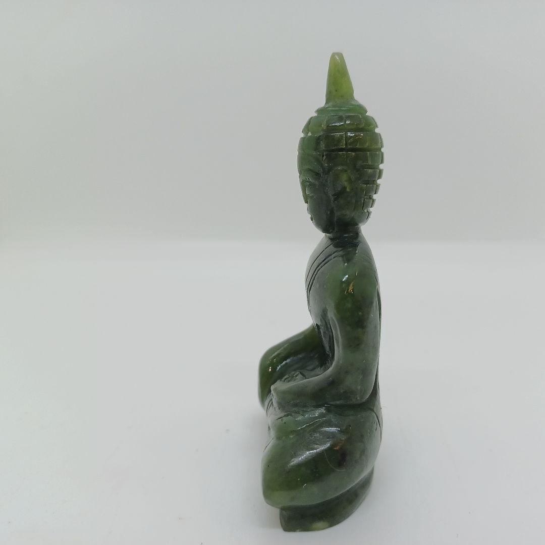 【新品】天然 本翡翠 仏像 彫刻品 宝石 全長8cm