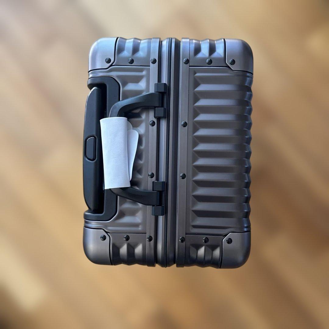 値下げしました　メルセデス・ベンツ　AMG オリジナル　スーツケース