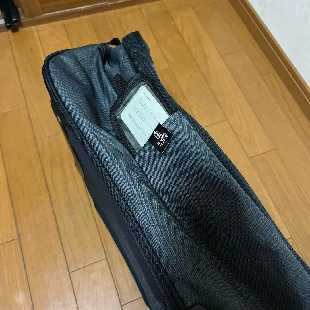 キャリーバッグ　DAKINE 未使用に近い