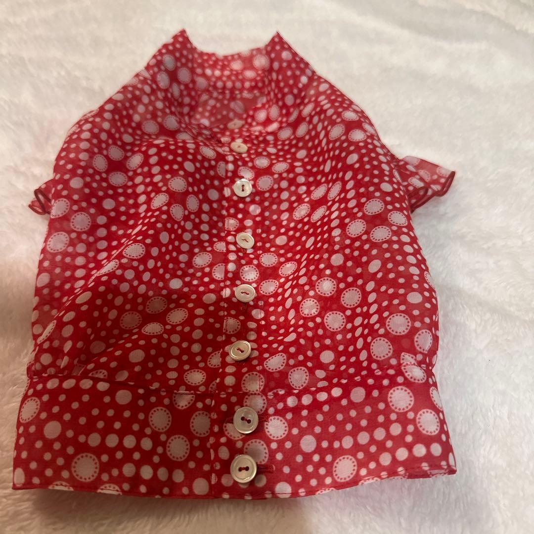 最終値引き。アトリエGG赤色水玉模様フリル付き犬服
