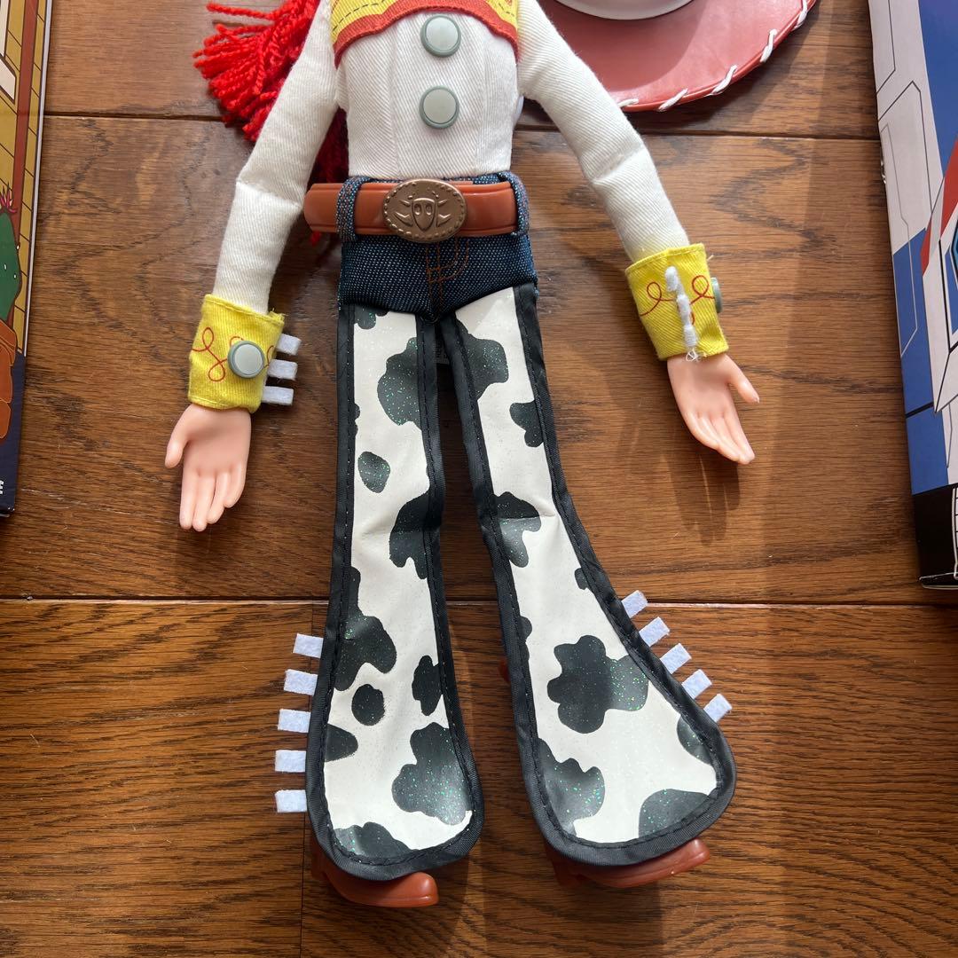 トイストーリー　ウッディ　ジェシー　バズ　3体セット