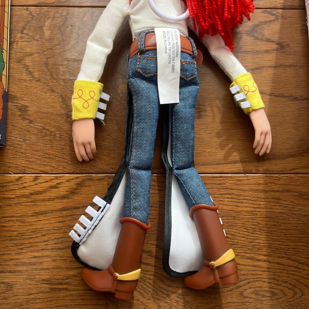 トイストーリー　ウッディ　ジェシー　バズ　3体セット