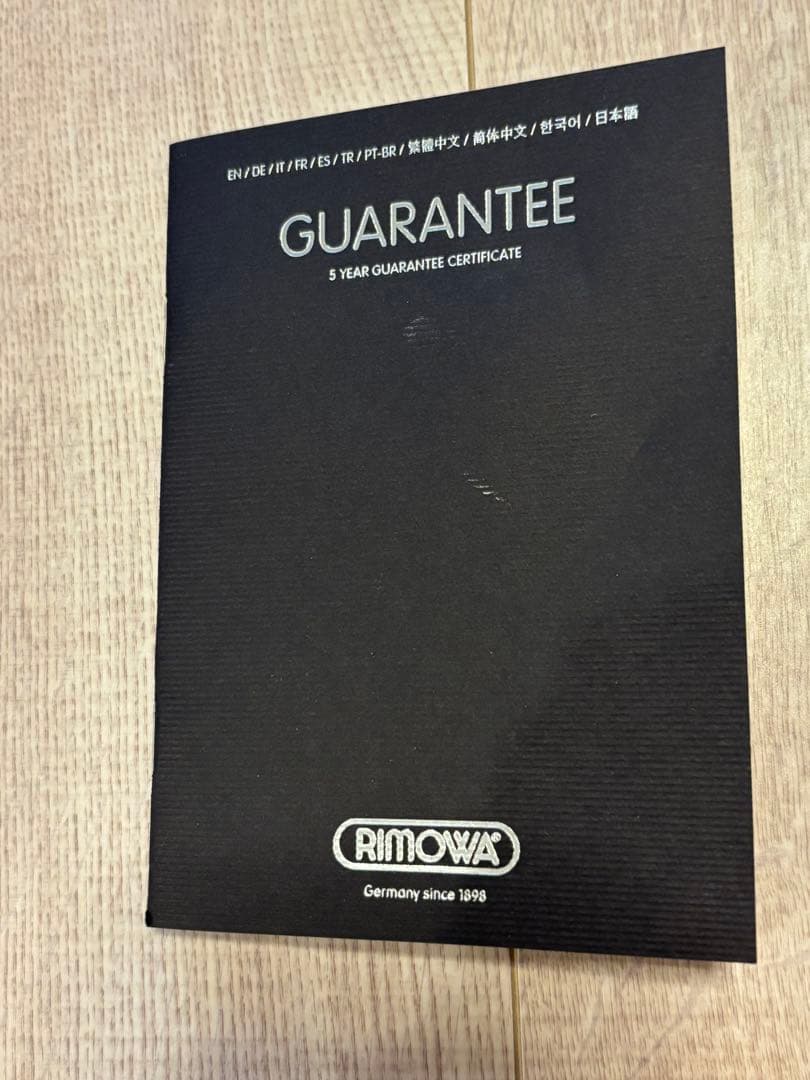 t*m様 リモワ　エッセンシャル　キャビンS