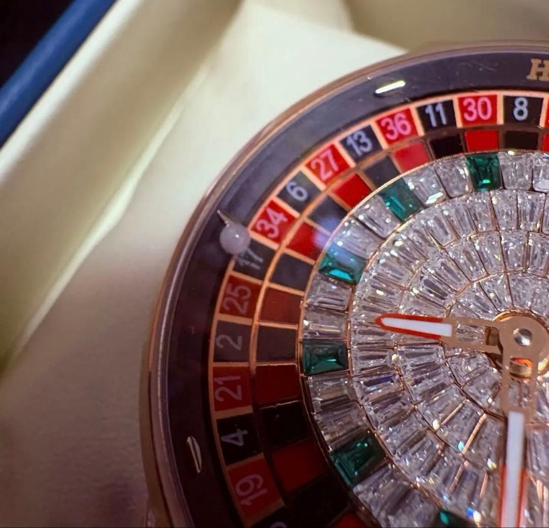 【新品】HÆMMER 自動巻き時計 ゴールド/ブラック ルーレット