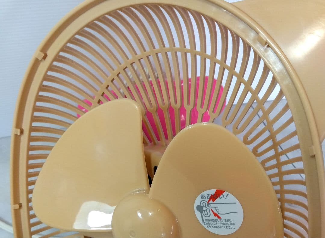 希少品　ハローキティ 日焼けキティ ガングロキティ 2way 扇風機