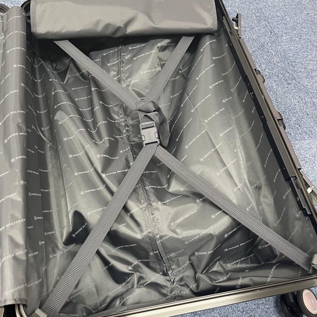 ほぼ未使用 スイスミリタリー スーツケース キャリーケース チタン 105L