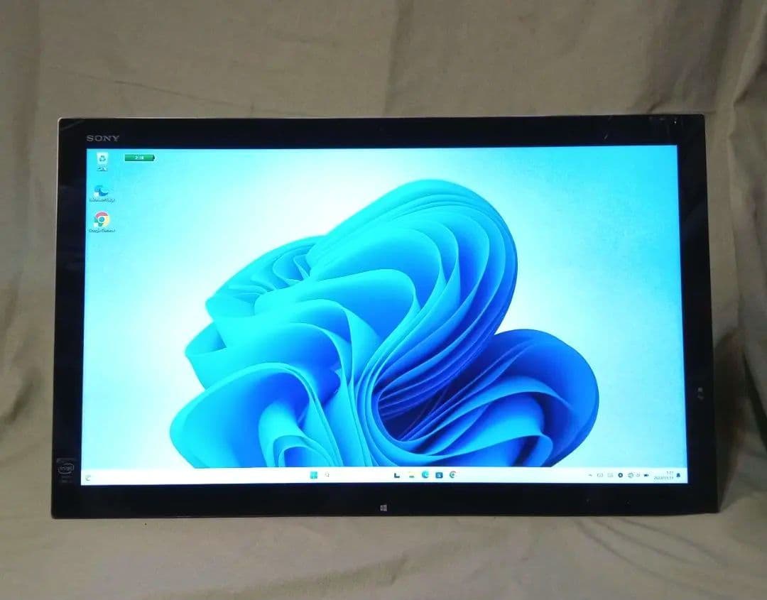 Windows11巨大タブレットVAIO Corei5/8G/SSD256/1T