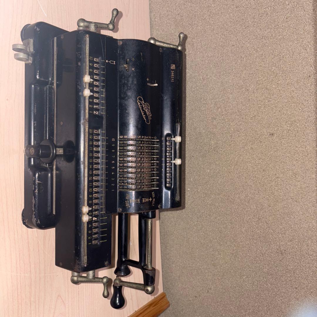 レトロ希少昭和２０年代タイガー計算機