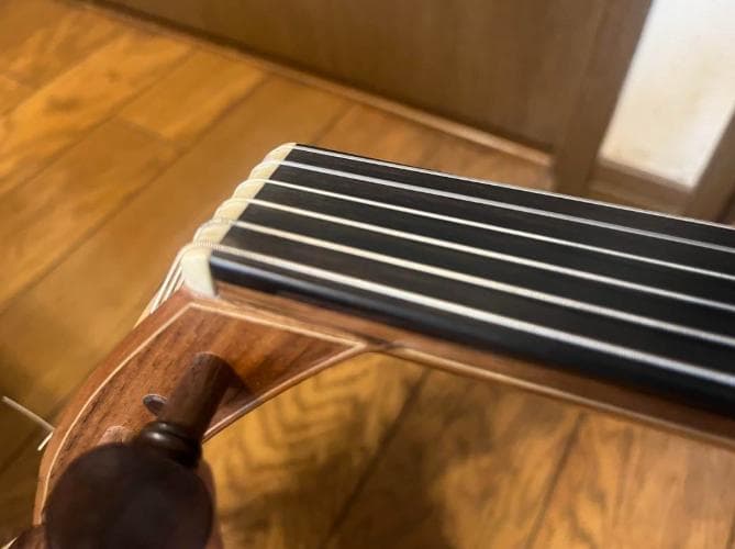 【トルコ製・ハンドメイドウード】Mustafa Copcuoglu作・ケース付き