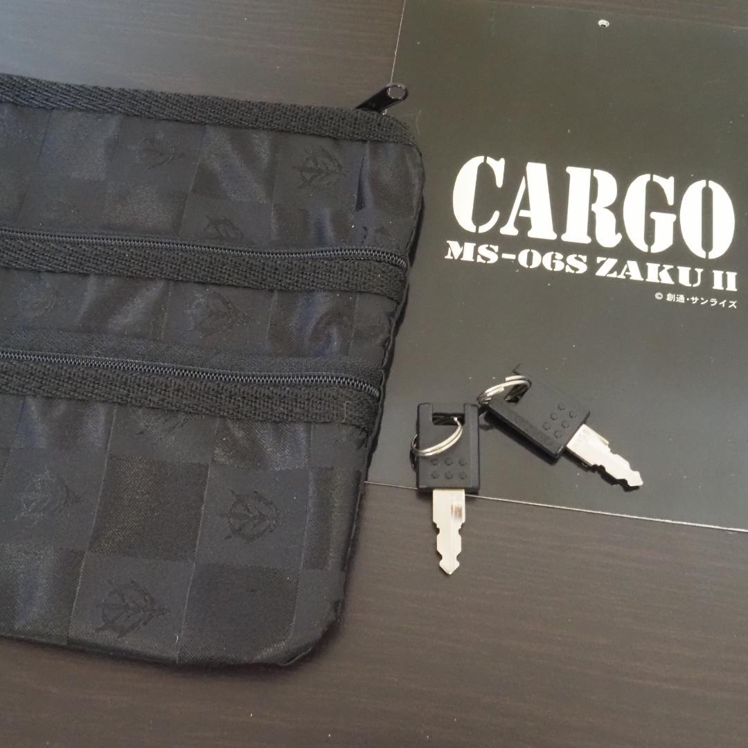 機動戦士ガンダム MS06S シャア専用ザクⅡ キャリーケース