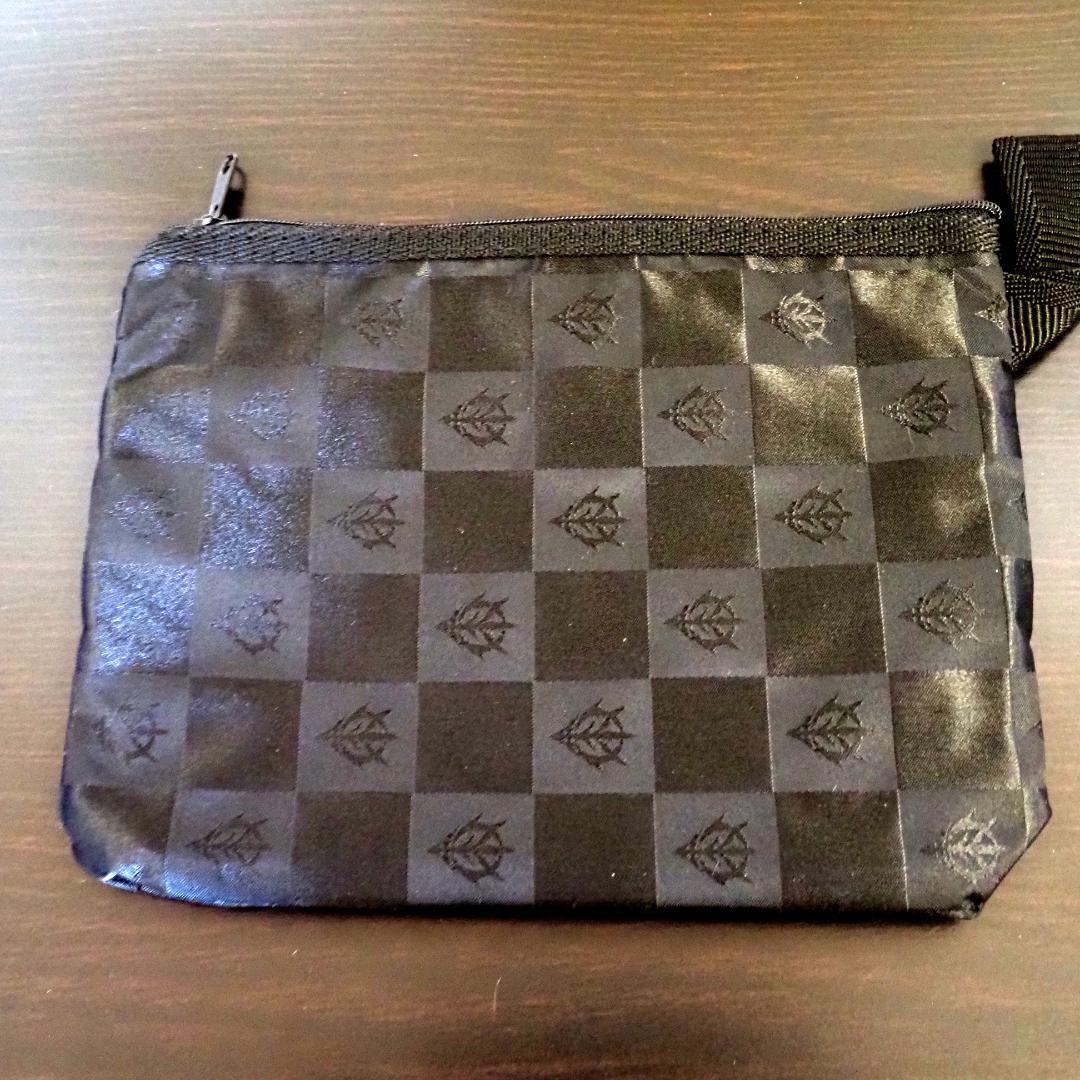 機動戦士ガンダム MS06S シャア専用ザクⅡ キャリーケース