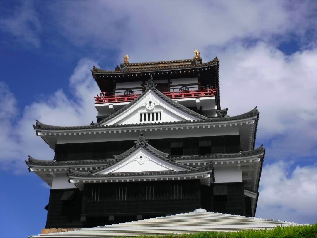 富士フィルム　FinePix XP90