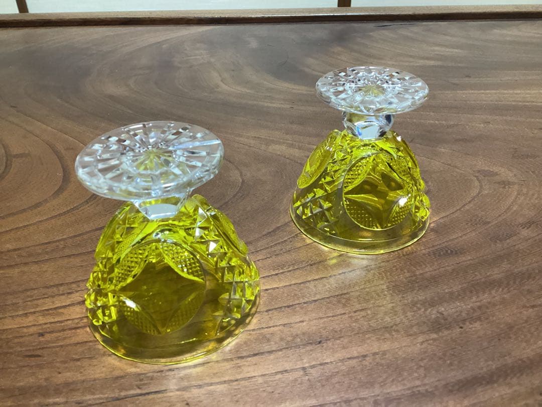 薩摩切子　色被グラス　脚付猪口　2個セット　黄　創作島津　刻印あり　酒杯ぐい呑
