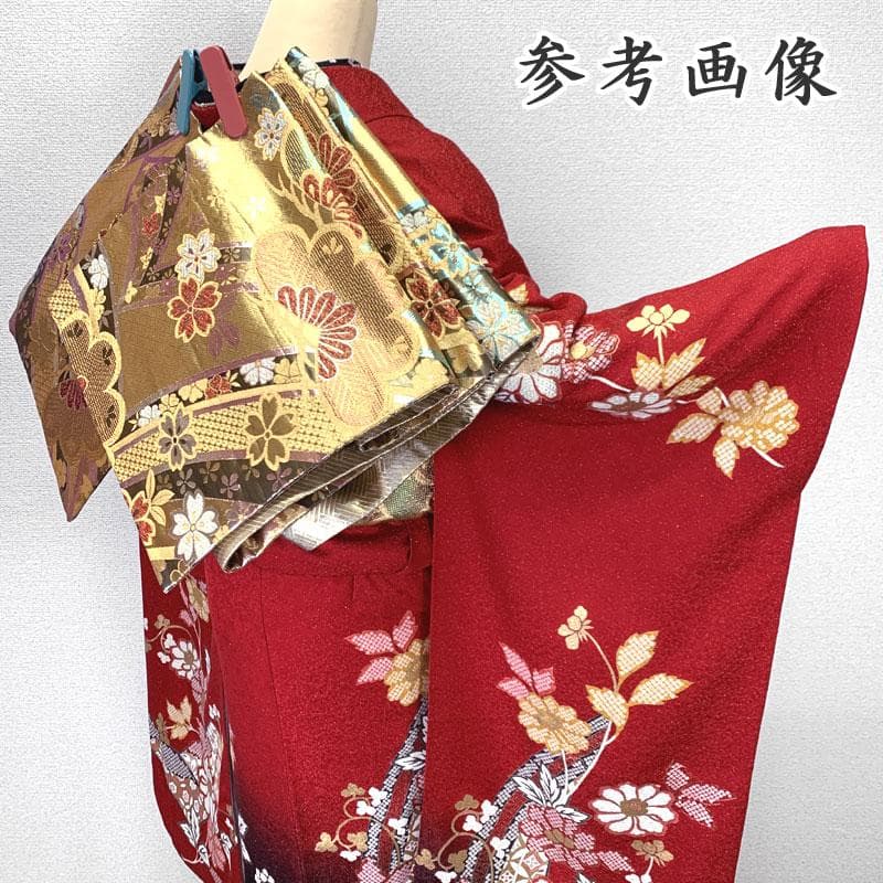 511z46〇小柄な方にも 金通し 振袖 金彩 花 赤 黒〇美品 成人式 結婚式