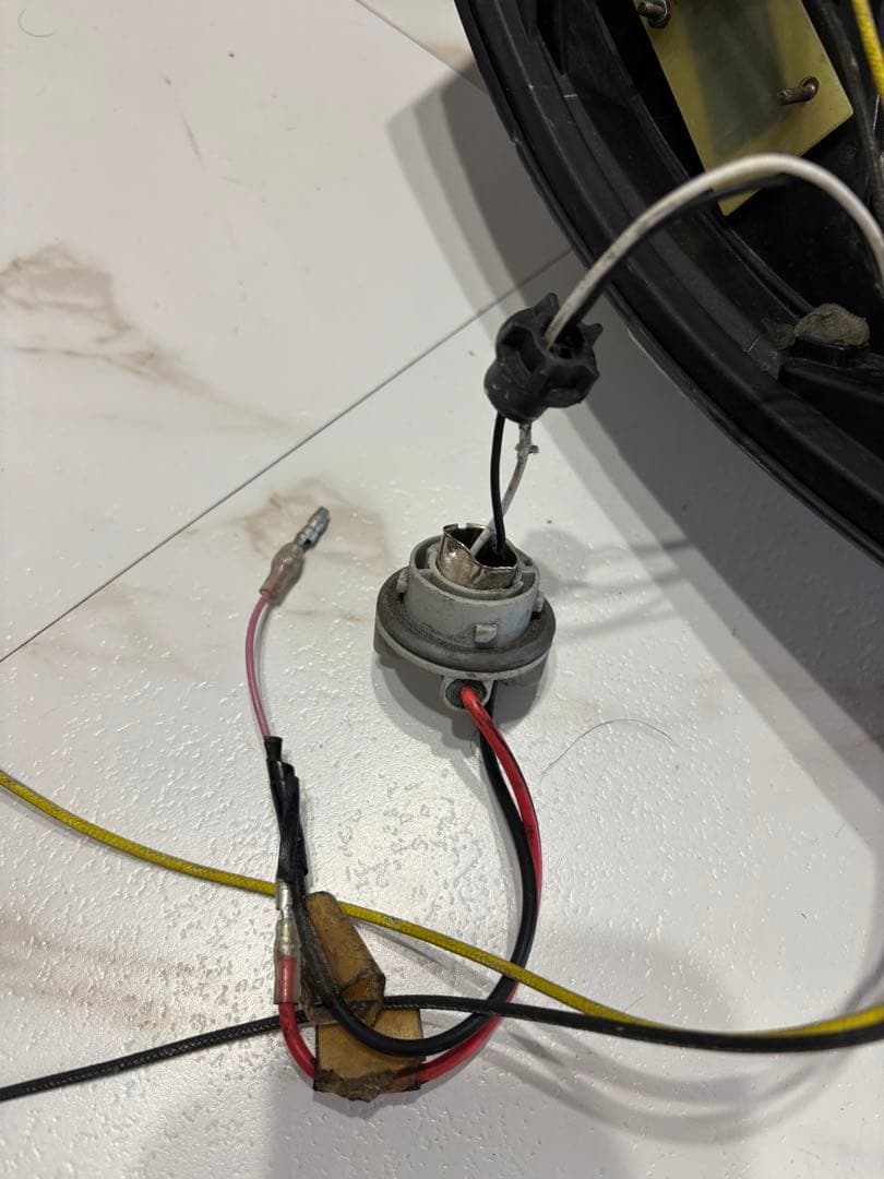 メーカー不明　3台目スイフト　シーケンシャルテール