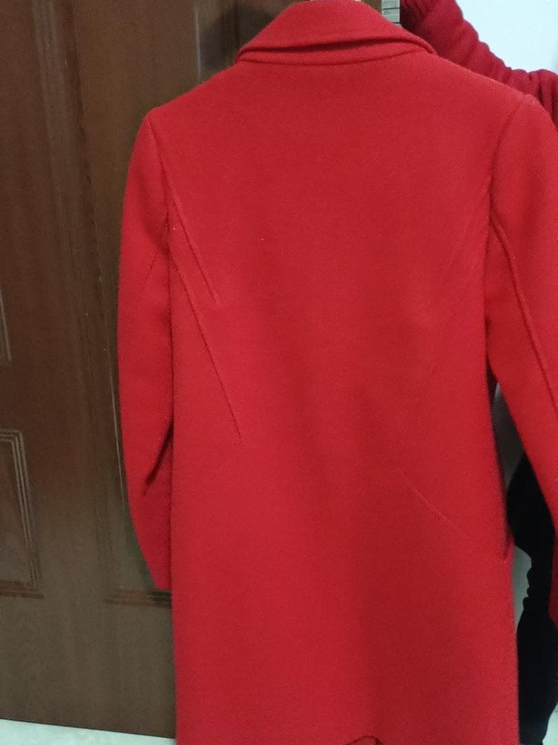 プチバトー 赤いダブルブレストコート
