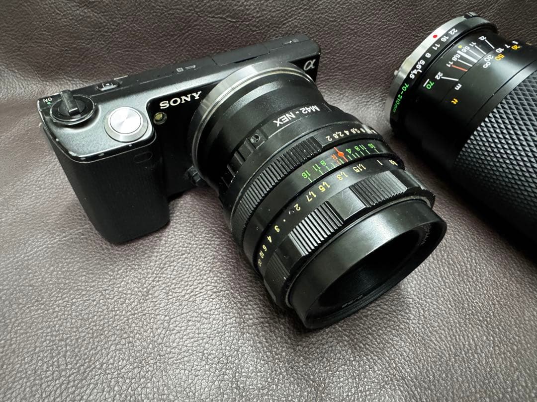 Sony NEX-5 レンズ2本ぐるぐるボケHELIOS44M、70-210mm