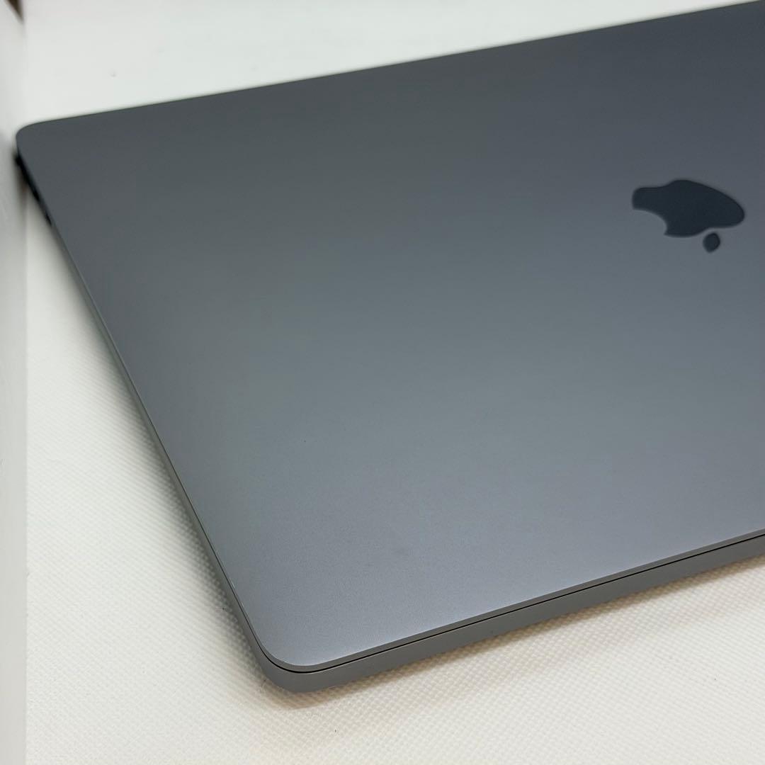 MacBook Pro 16インチ 2019 i9/ 1TB / 16GB